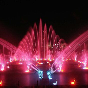 西安喷泉水景设备公司 专业定制音乐喷泉与程控喷泉