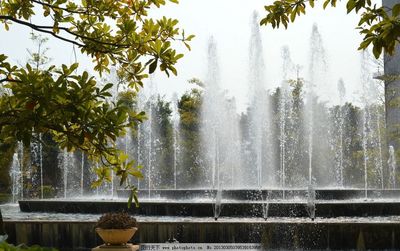 城市脉动 喷泉之美与象征